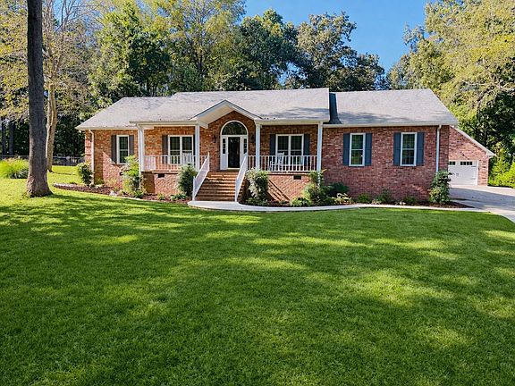 2nd image of 320 Spring Valley Dr