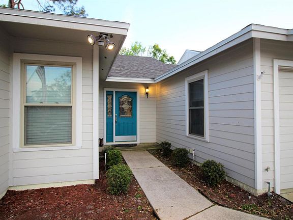 2nd image of 14344 Courtney Woods Ln