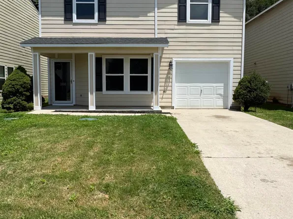 204 Farmington Dr, Harvest, AL 35749