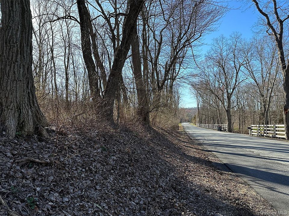 1st image of Schoolhouse Road