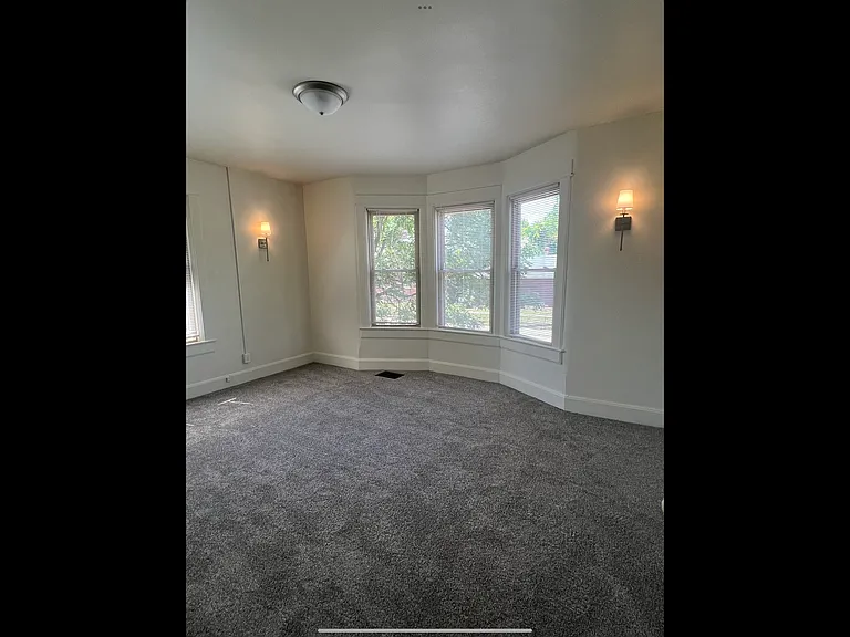 1801 E Michigan St — Photo 7
