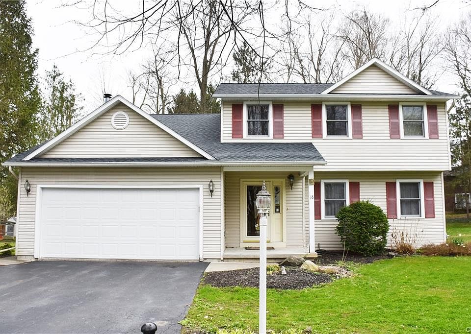 1st image of 18 Steeplechase Ln