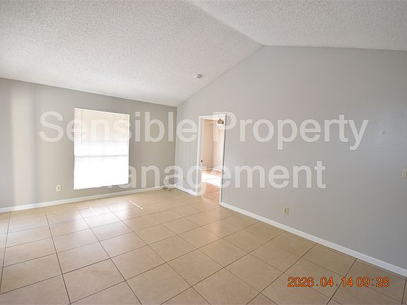 4th image of 8605 Mallard Reserve Dr Unit 203