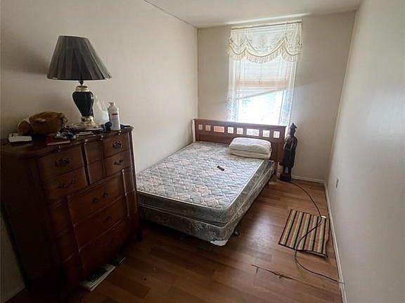 5th image of 1825 Linden Blvd