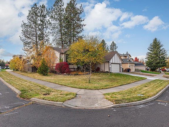 2nd image of 7131 N Deschutes Dr