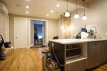 Rented by Reside New York