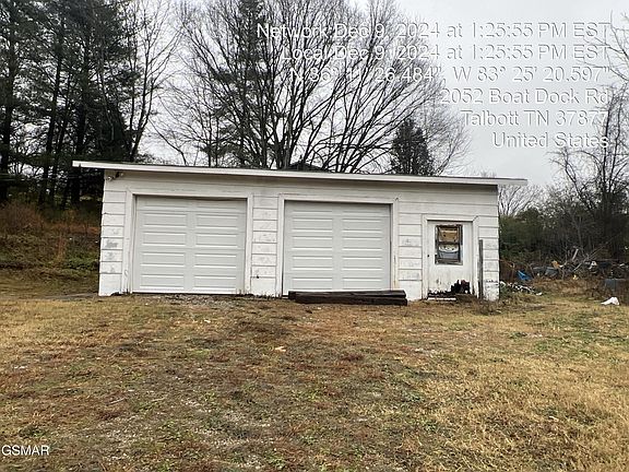 5th image of 2052 Boat Dock Rd