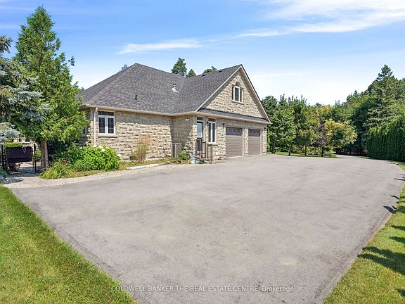 5th image of 54 Pine Post Rd