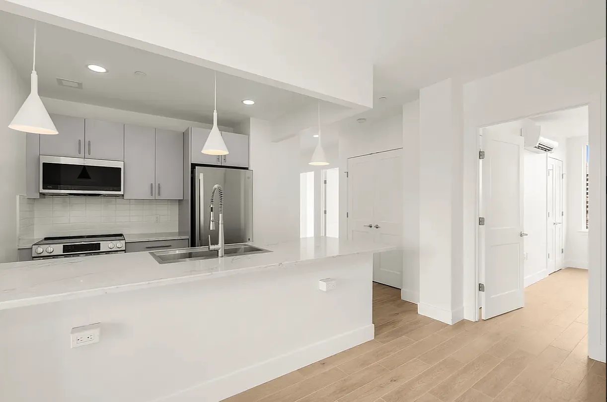 2833 Brighton 3rd Street — Photo 2