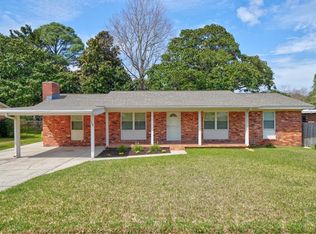 130 Walton Dr NE, Fort Walton Beach, FL 32548