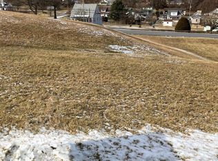 12 Somar Dr, Lewistown, PA 17044