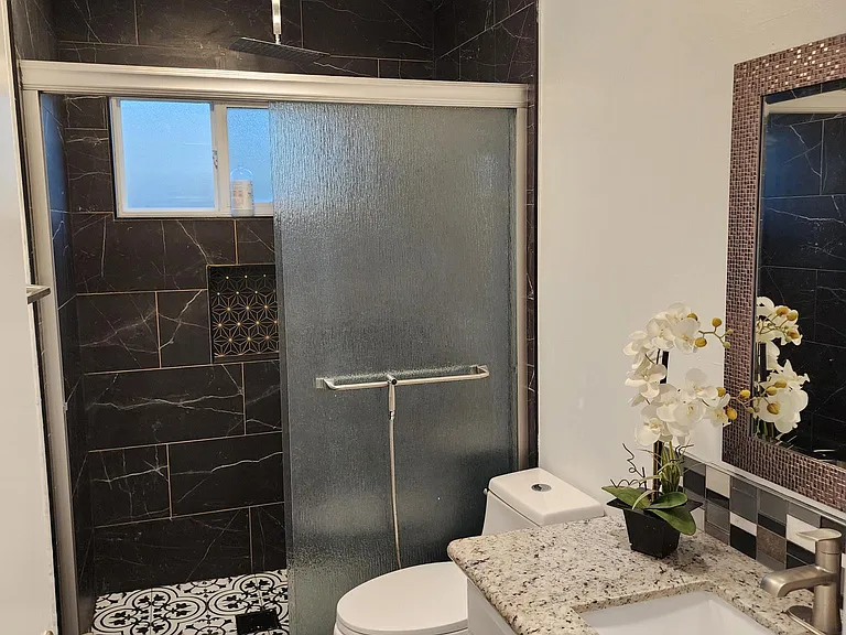 5522 Tyler Ct — Photo 11