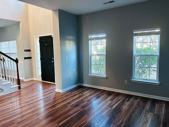 3rd image of 170 Highwoods Plantation Ave