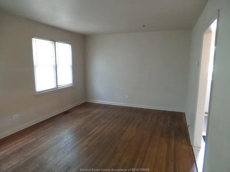 2163 College Ave — Photo 8