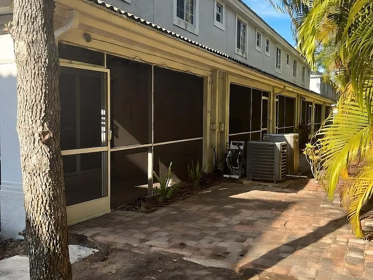 8165 Pacific Beach Dr — Photo 16