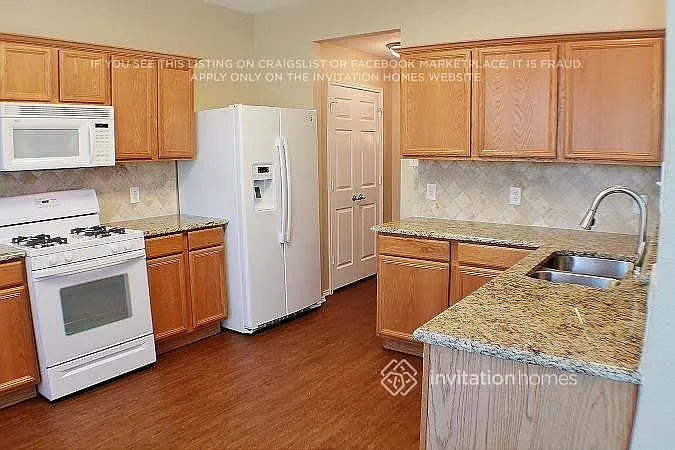 7017 Riverchase Trl — Photo 4