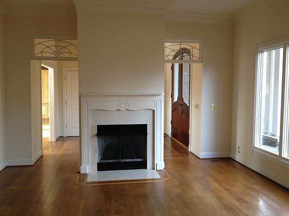 4th image of 1148 Travelers Ridge Dr