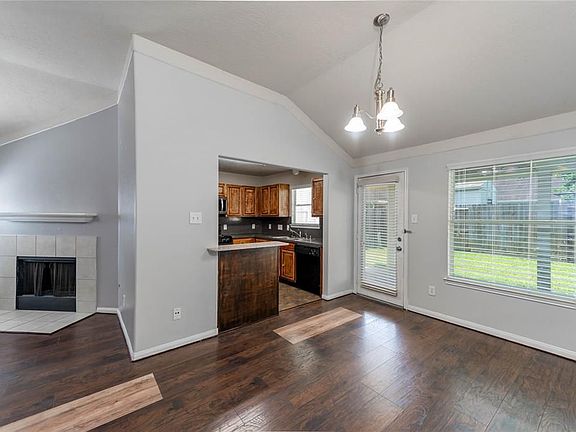 5th image of 1915 Lingard Park Ct