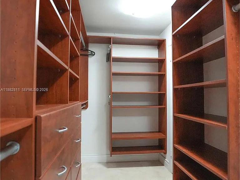 6039 Collins Ave #503 — Photo 18