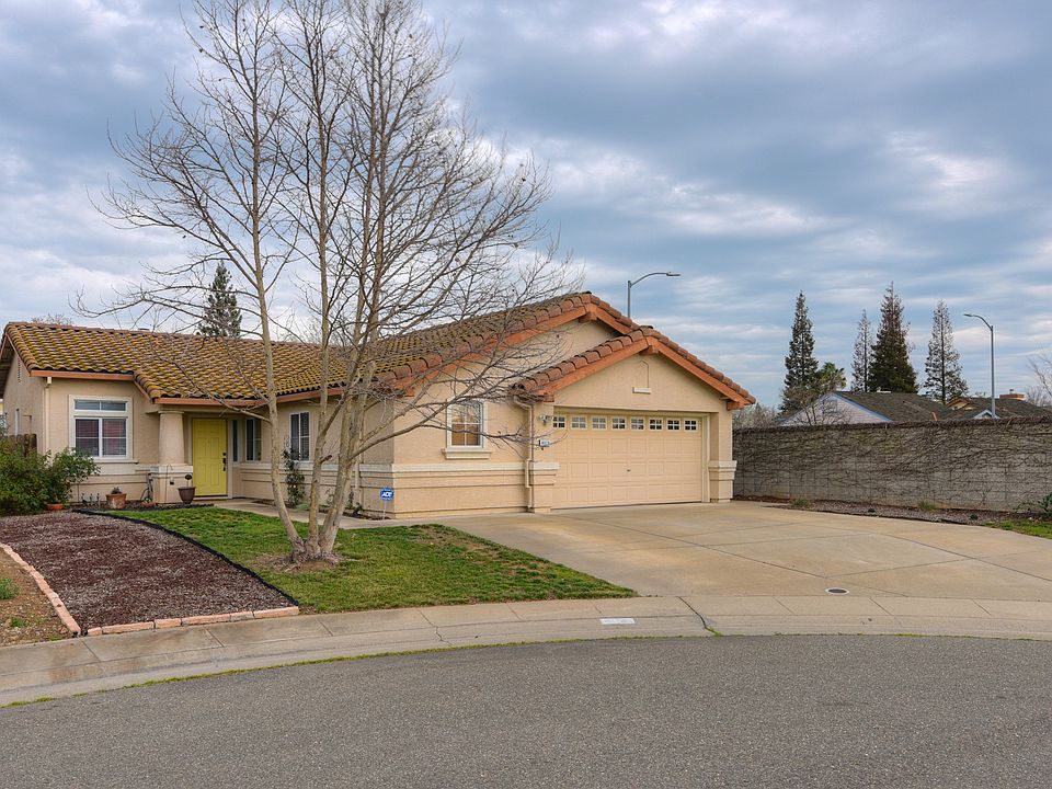 1st image of 8079 Langdale Ct