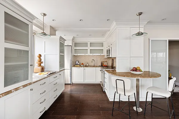 Sold by Compass | media 8