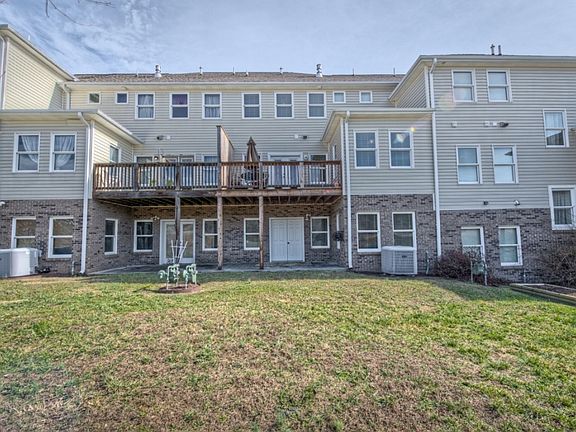 2nd image of 83 Gardenside Blvd