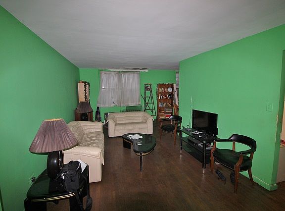 5th image of 735 Avenue W APT 3C