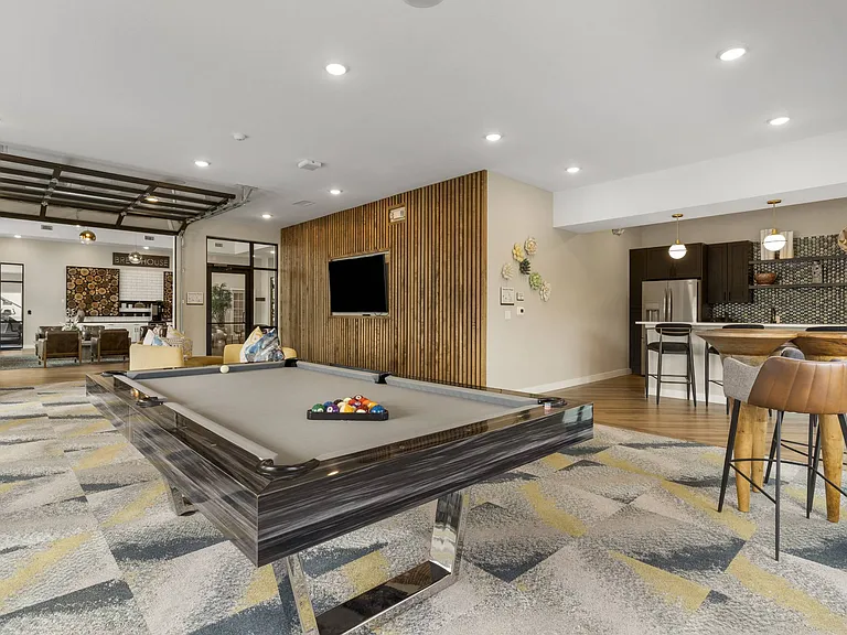 Meadow + Main — Photo 13