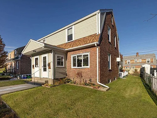 194 Concord Way Photo 1