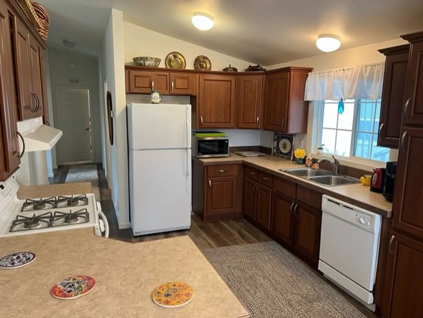 Furnished Mobile Home - De Anza Park - UCSC Area — Photo 3