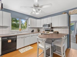 132 Selma Blvd, Randolph, NJ