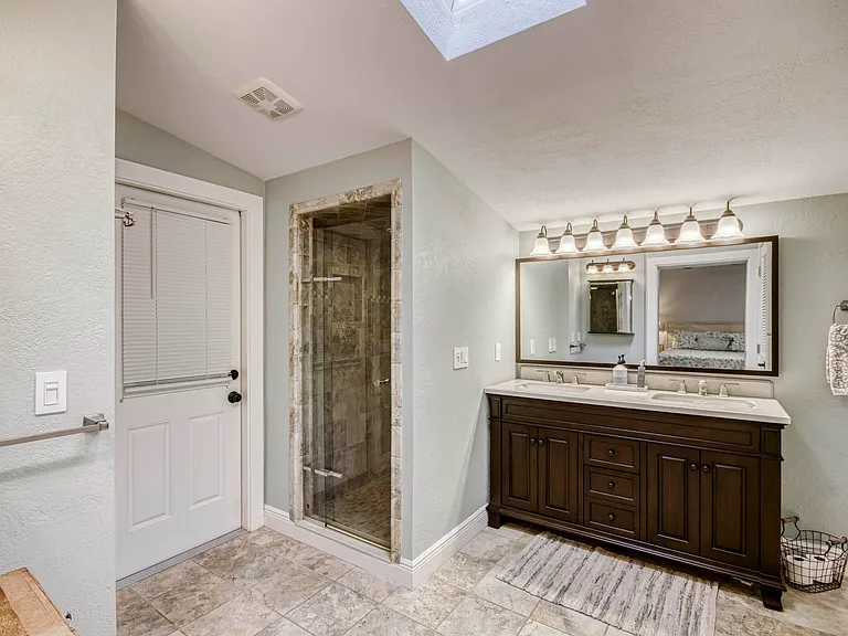 404 S Caloosahatchee Ave — Photo 9
