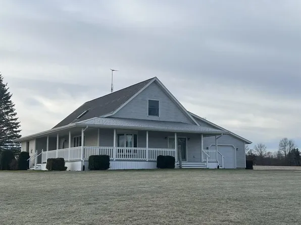 3610 Hurds Corner Rd, Mayville, MI 48744