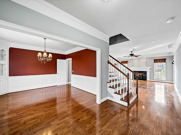 4th image of 104 Inverness Dr