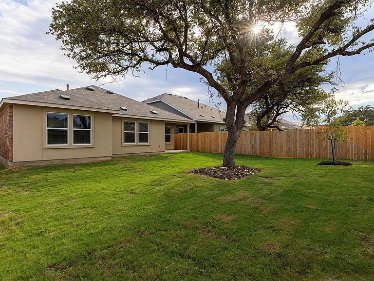 229 Hummingbird Flight Dr — Photo 25