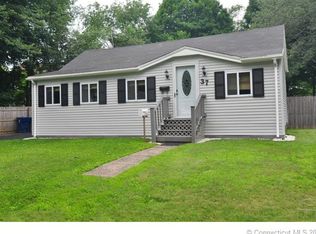 37 Pearl St, Plainville, CT 06062