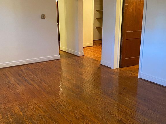 3rd image of 481 New Scotland Ave APT 5