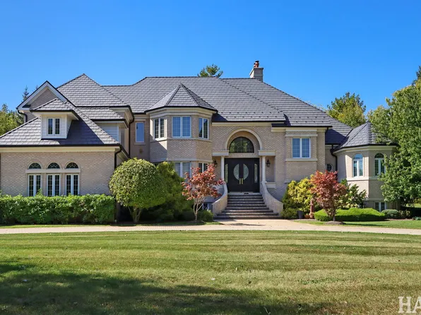 8 Farmington Rd, South Barrington, IL 60010