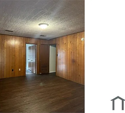 2180 Monaco St — Photo 12