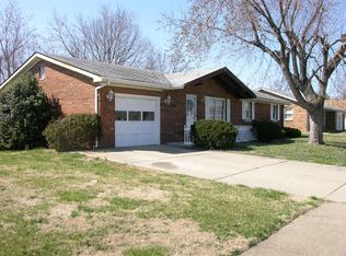 1316 N Rockport Rd, Boonville, IN 47601