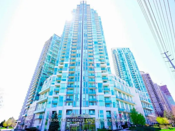 220 Burnhamthorpe Rd W, Mississauga, ON