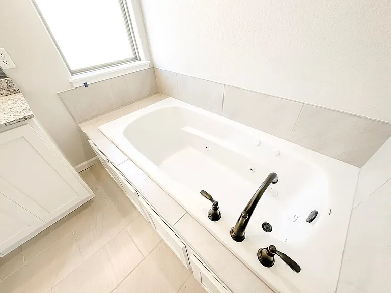 430 Willow Dr — Photo 19