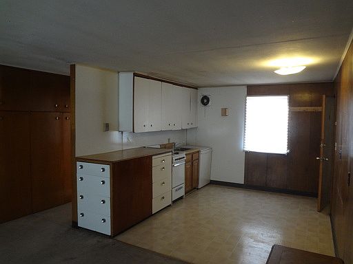 3rd image of 1902 Rickert St APT 25