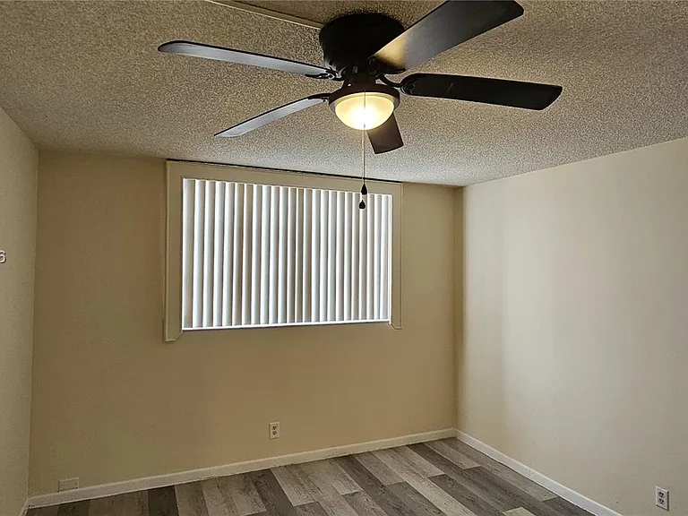 403 NW 68th Ave #309 — Photo 11