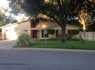 100 S Sendero Dr, Decatur, TX 76234