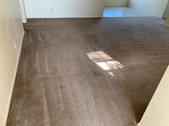4th image of 2611 Hidden Hill Dr
