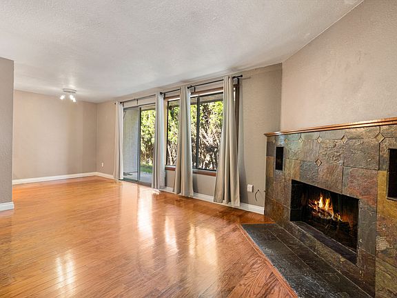 3rd image of 12522 NE 117th Pl APT D7