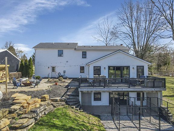 3rd image of 4310 Lancaster Rd