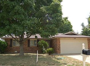 1426 S Saint Marys Ave, Springfield, MO 65804