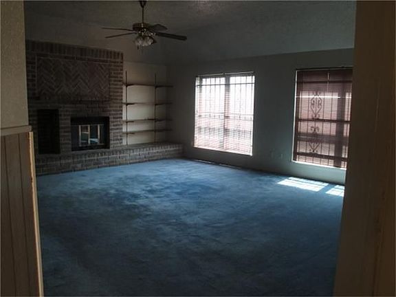 4th image of 13322 S Thorntree Dr
